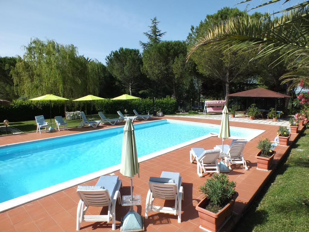 Villa Serena Assisi Eksteriør billede