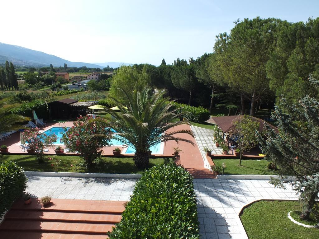 Villa Serena Assisi Eksteriør billede